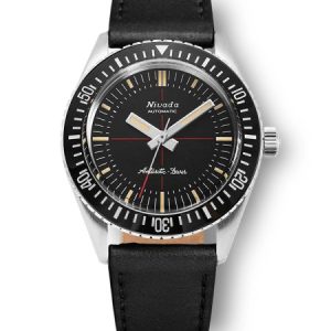 Nivada Grenchen Antarctic Diver 32044A17 - Black Leather